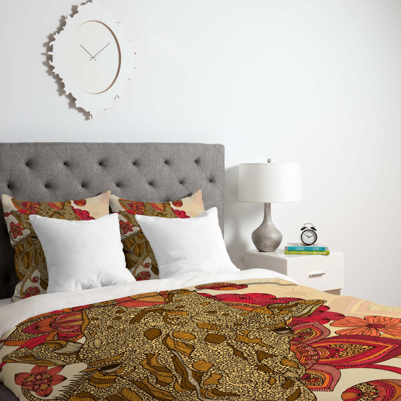 Valentina Ramos Traditional Polyester Floral Duvet Cover, Lightweight, Queen Duvet Cover