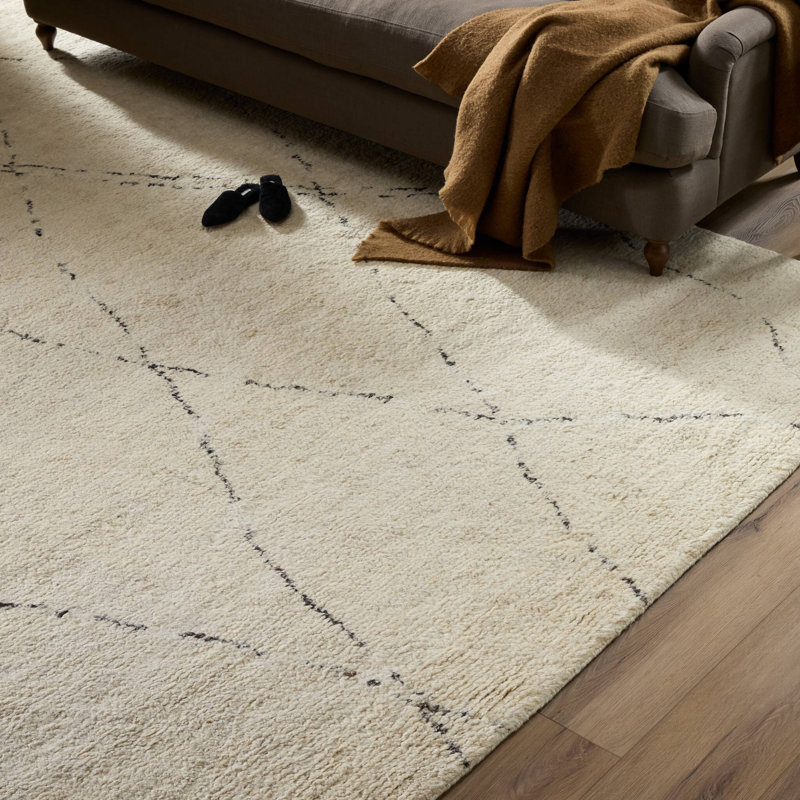 Tapis tissé à la main Nadia, 10' x 14'