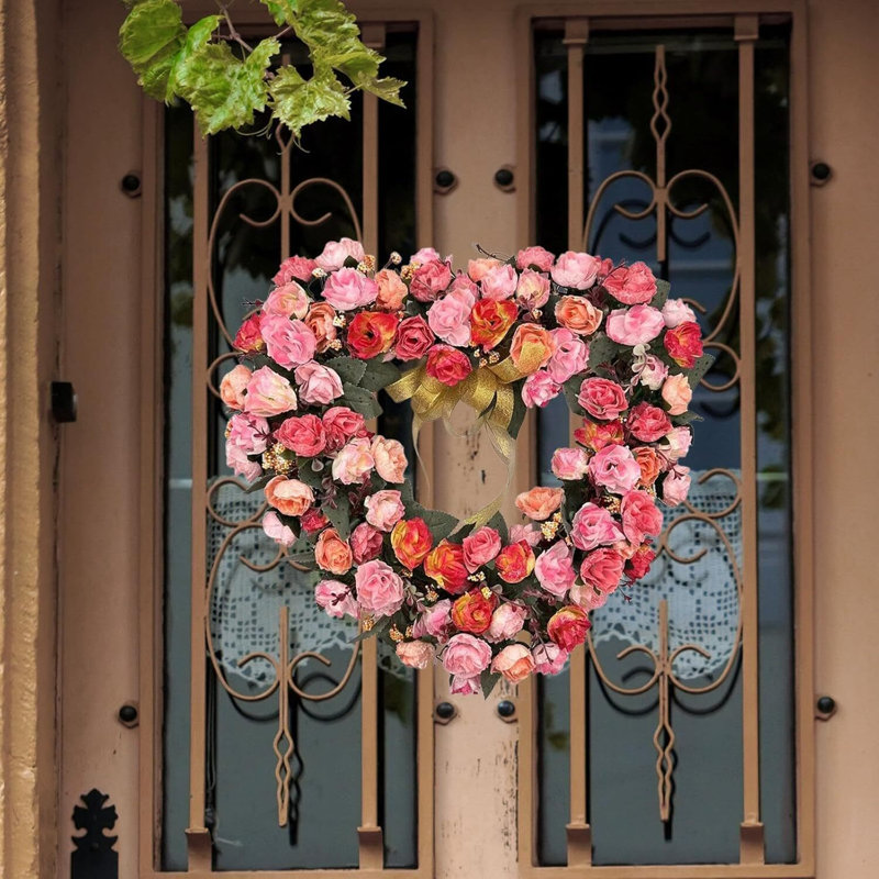 Couronne de fleurs artificielles pour le Festival des célébrations