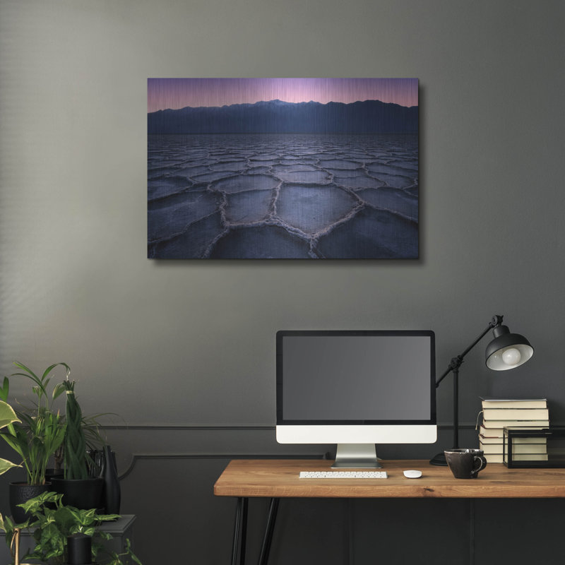 Mur en métal Winston Porter «Badwater Twilight» par Rick Berk, H 24 po x l 36 po