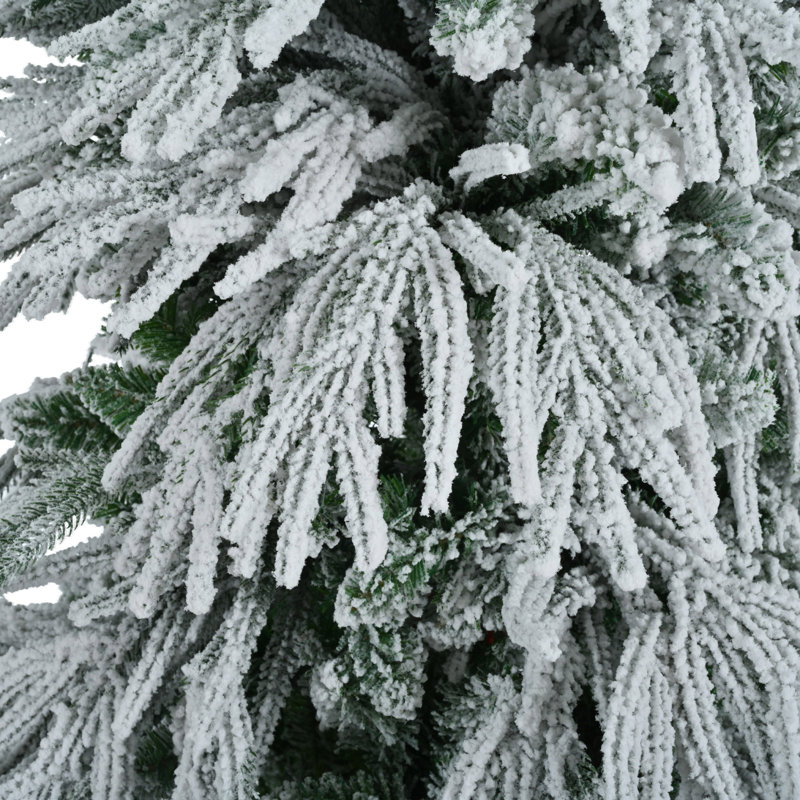 Arbre de Noël pré-éclairé enneigé, 7.5'