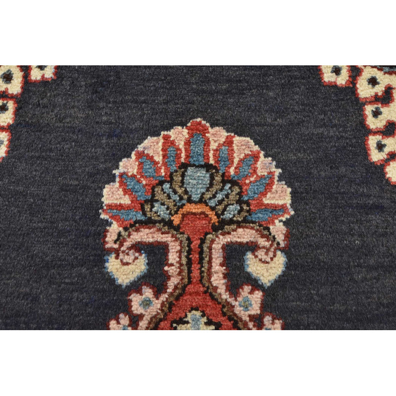 Tapis unique 3 pi 9 po x 4 pi 9 po Elyanna
