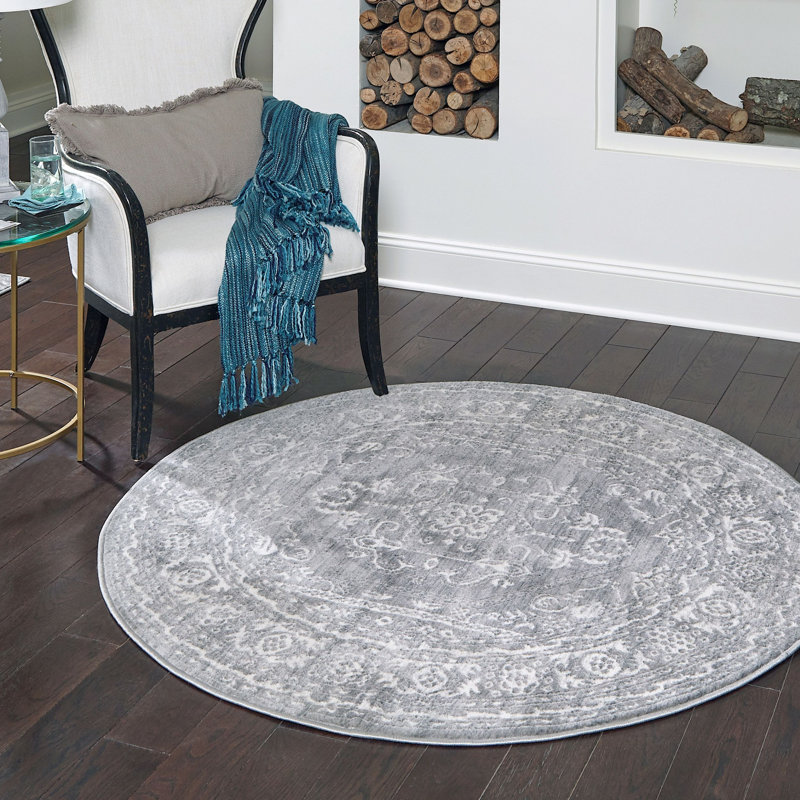 Oriental Indoor Rug, Round 7'10"