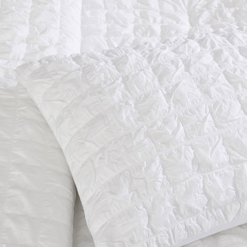 Luca 3-Piece Seersucker Grid Cotton-Rich Comforter Set, Queen Comforter + 2 Standard Shams, White