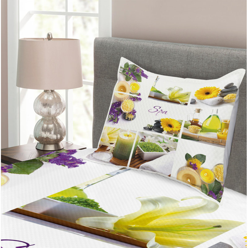 Traditional Polyester Floral Coverlet, Twin Coverlet + 1 Sham