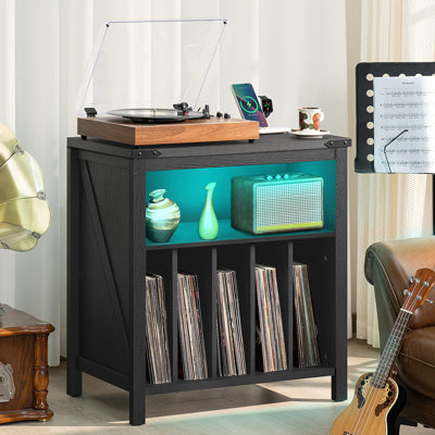 Grand meuble pour platine vinyle avec station de recharge, éclairage DEL et armoire de rangement pour 230 disques.