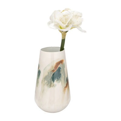 Decorative Metal Iron Vase with Glam Style and Artistic Swirl Detailing for Contemporary Accent Display in Modern Interiors