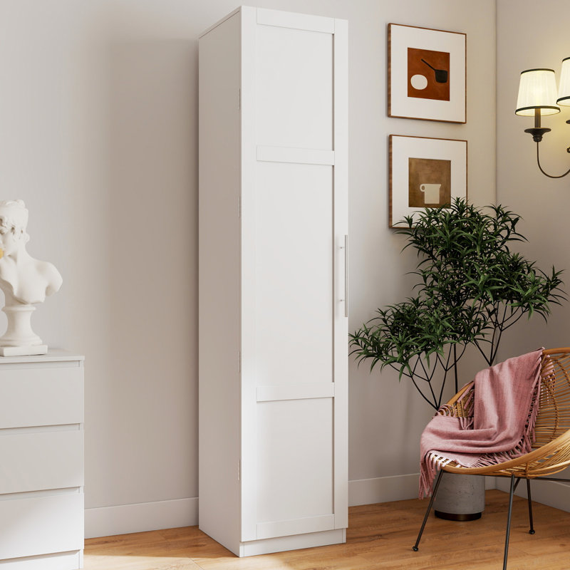 Garde-manger autoportant blanc avec 5 tablettes, 12 tablettes latérales et 2 tablettes réglables pour un rangement intérieur