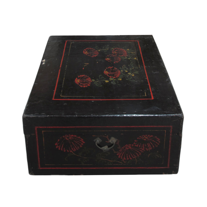 Asian Classic Accent Trunk