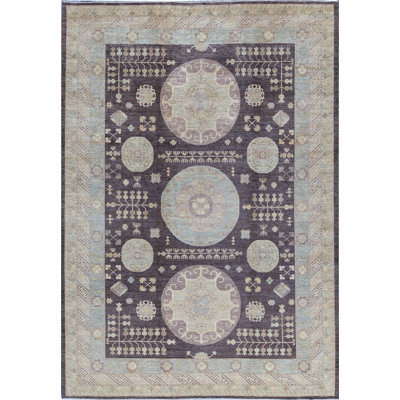 Tapis ivoire noué à la main de haute qualité