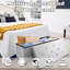 Banc de rangement avec repose-pieds-739661572