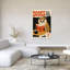 Affiche murale vintage représentant un hibou sage lisant un livre, style rétro, architecture de forêt.-128207380