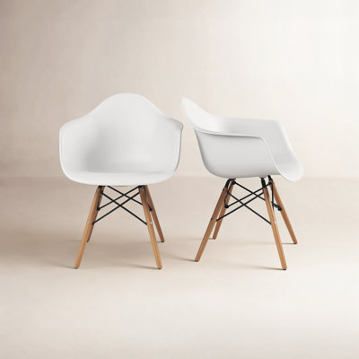 Jordan 17'' H Armchair