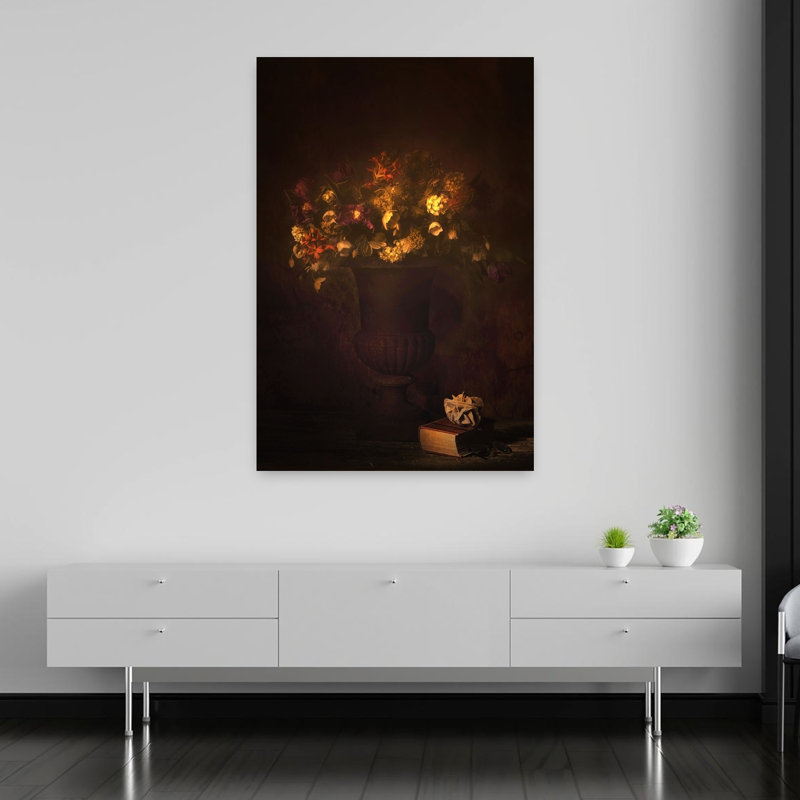 Art contemporain fleur de tulipe rétro, H 60 po x l 40 po