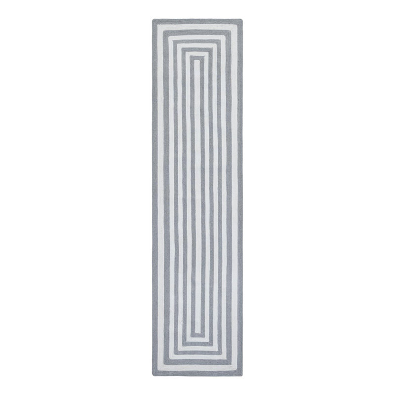 Ichelle Indoor/Outdoor Area Rug, Runner 2'7" x 10'