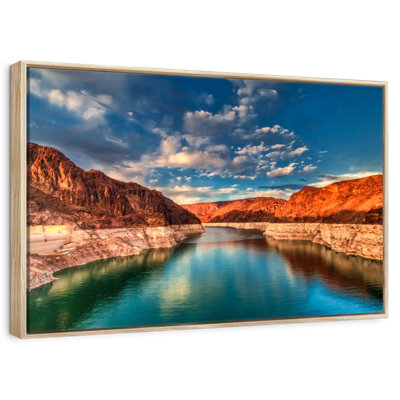 Hoover Dam, Lakeside Mountain