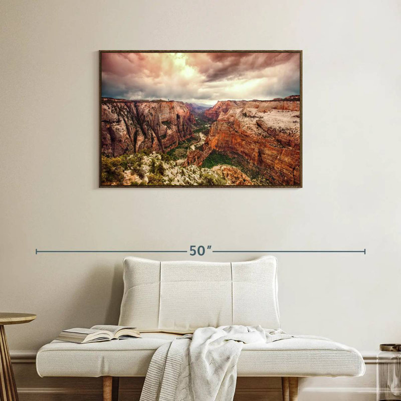Parc national de Zion à couper le souffle, 37 po x 25 po, Cadre flottant noyer