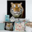 Portrait d'un tigre adulte - reproduction d'art sur toile traditionnelle-66801198-66801207