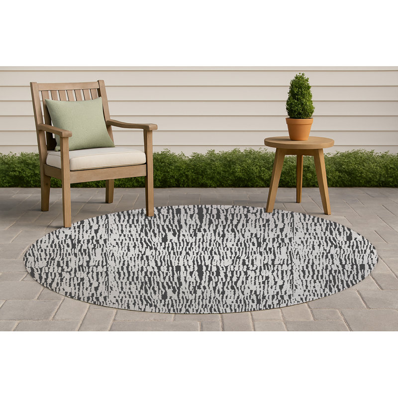 Strands Non-Slip Outdoor Rug, Round 5'