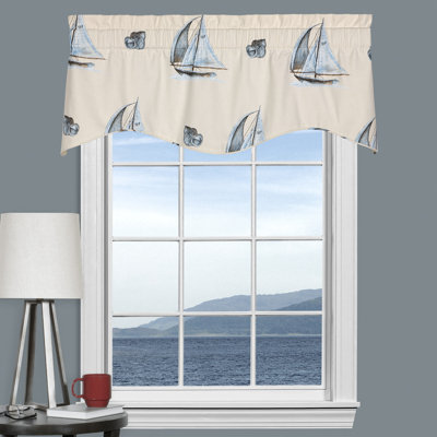 Babord Winston Valance