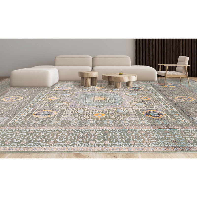 Windsom Oriental Area Rug in Green, Rectangle 9'11" x 14'3"