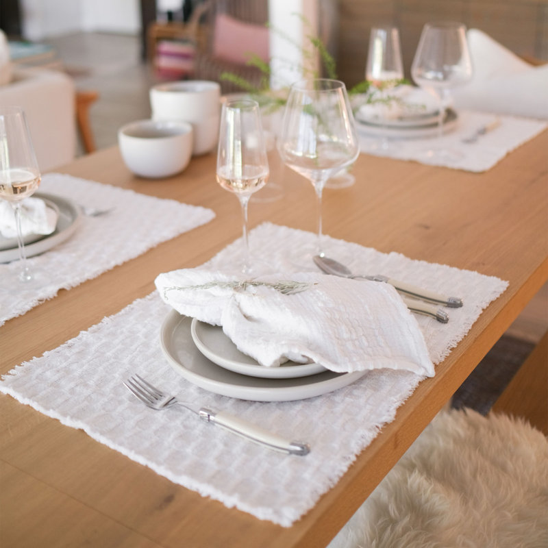 Wren 50% Linen, 17% Cotton, 16% Acrylic, 17% Rayon Rectangle Placemats, Ivory