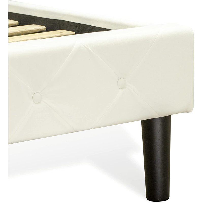 Ensemble de chambre à coucher grand lit 3 pièces - Lit capitonné à boutons - Tête de lit tapissier en tissu de velours blanc lin et table de chevet au fini crème au beurre brossé