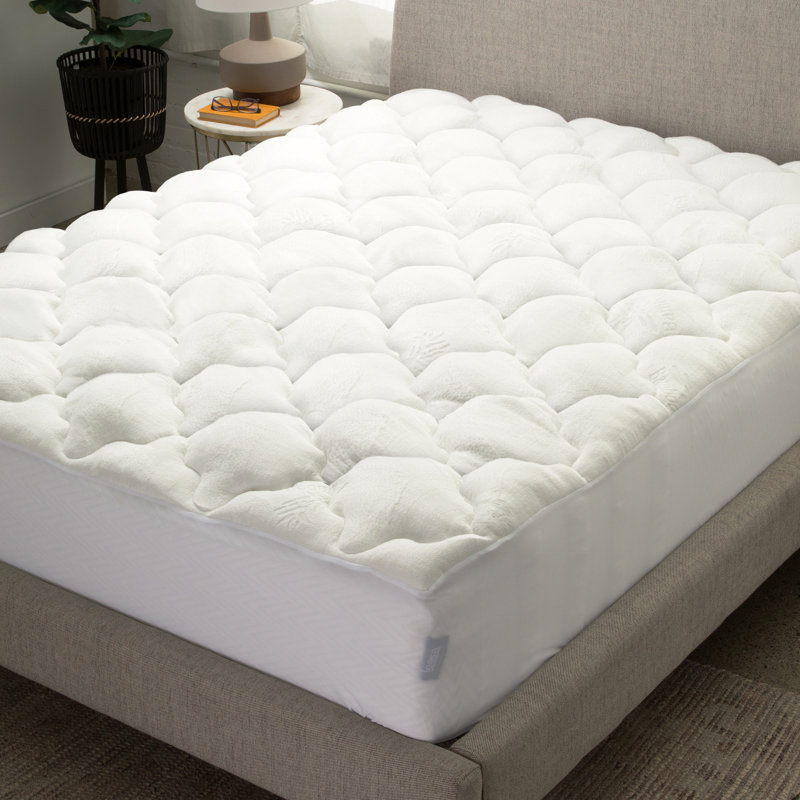 Protège-matelas ajusté en rayonne hypoallergénique Grindstaff, Grand