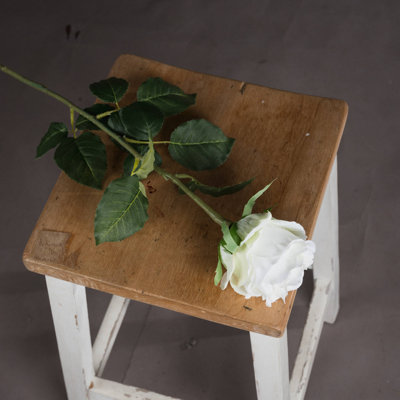 Artificial Roses