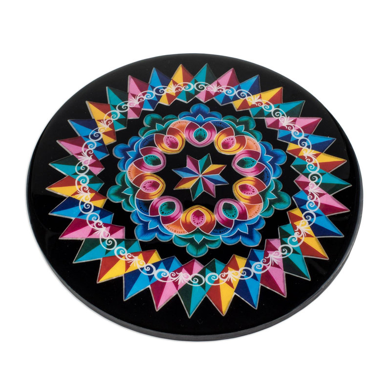 Mandala costaricain NOVICA en vert et sous-bois, Noir