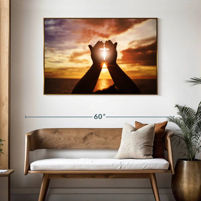 Croix de soleil brillante, 46 po x 31 po, Cadre flottant doré