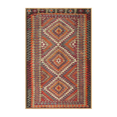 Tapis oriental multicolore tissé à la machine Oriental