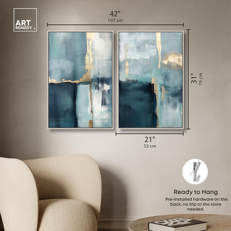 «Gilded Blue Luxe Blue Art», ensemble de 2 impressions sur toile par , H 31 po x l 21 po, Argent argent