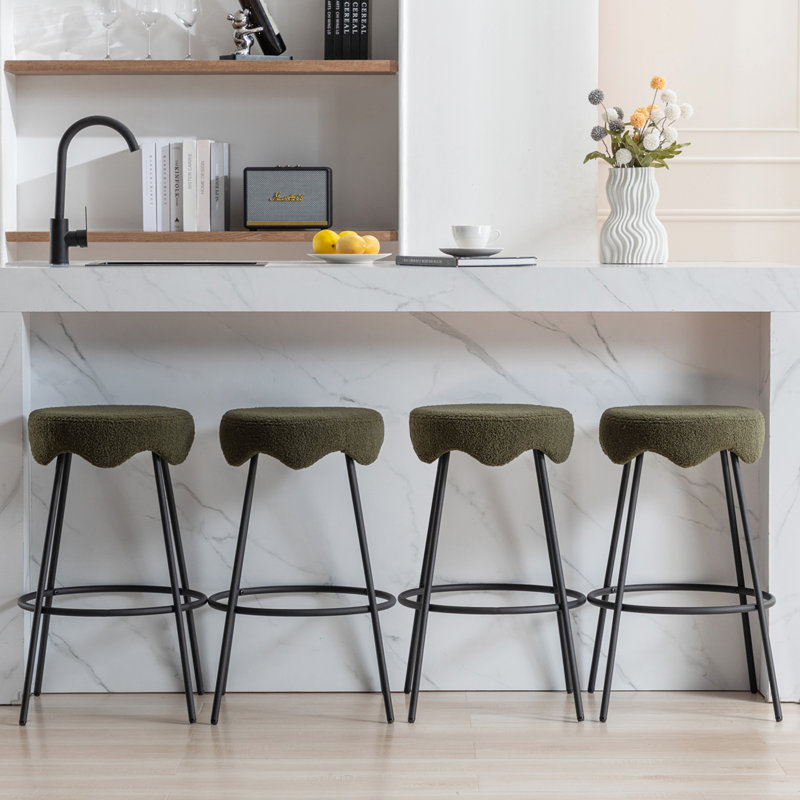 Tabouret de comptoir rembourré 26,97 po Kipten, Vert