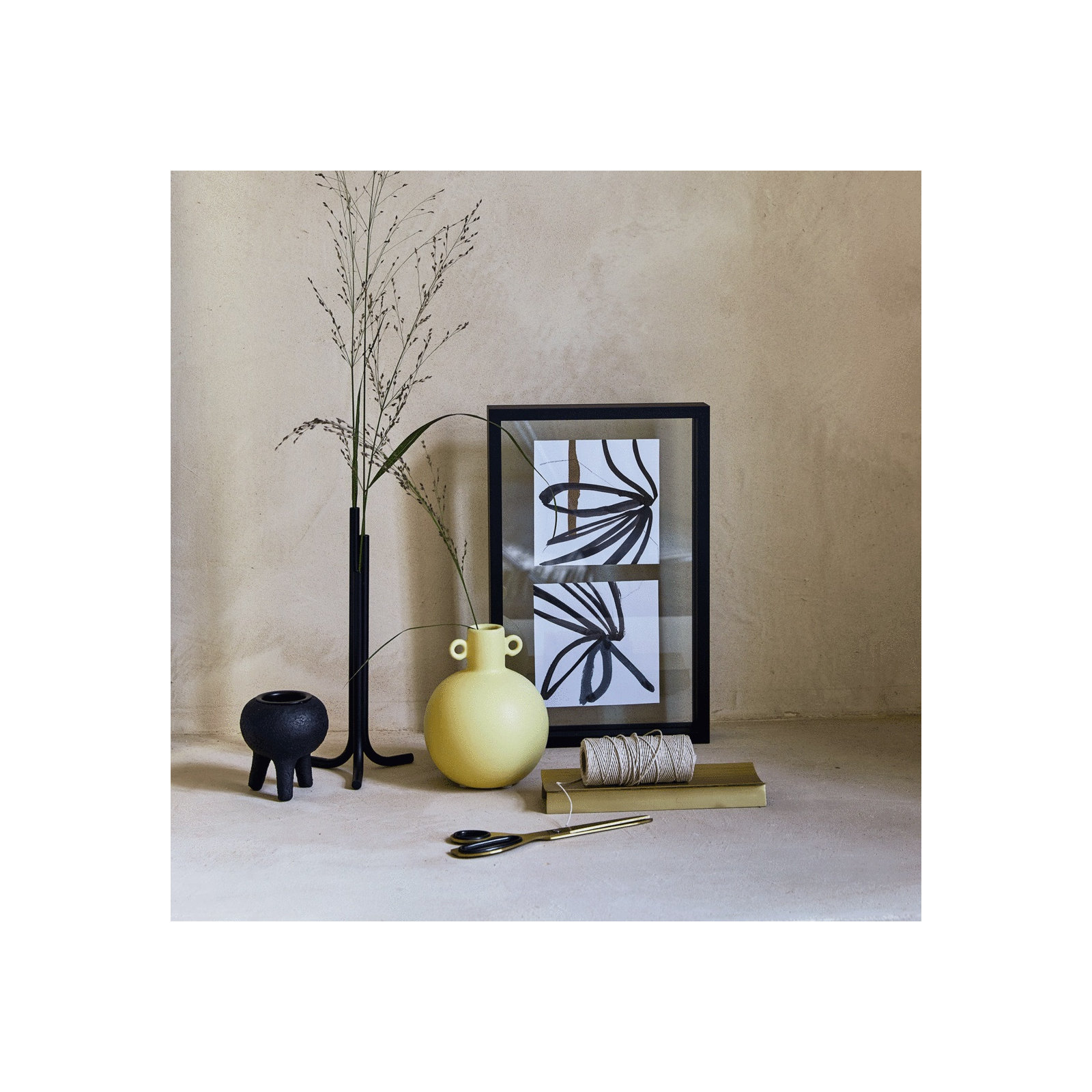 Maza Wood Matte Floater Picture Frame, Black