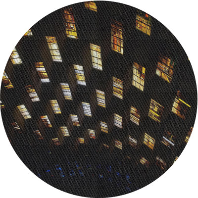 Tapis noir/or/mauve à motifs