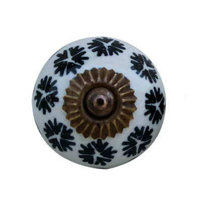 Hand Painted 1 1/2" Diameter Round Knob