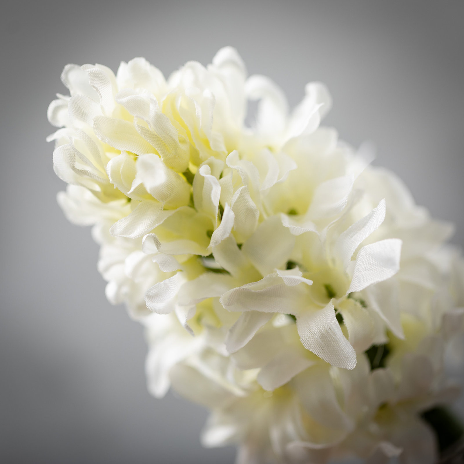 14" Hyacinth Spray, 14" H x 3" W x 2.5" D, White