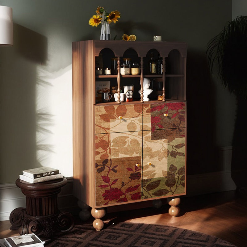 Armoire décorative multifonctionnelle