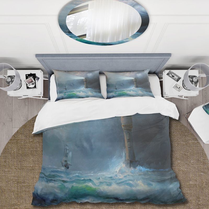 Phare brillant pendant la nuit orageuse II - ensemble de housse de couette nautique - microfibre de polyester