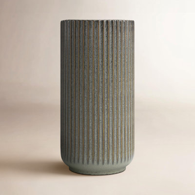 Syrah 9'' Handmade Ceramic Table Vase