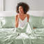 Ensemble de draps en satin sauge pour lit de bébé 4 pièces - doux et soyeux, doux pour les cheveux, froissé