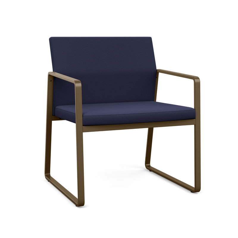 Chaise d'invité surdimensionnée Gansett, Bronze, Portes ouvertes en tissu bleu marine
