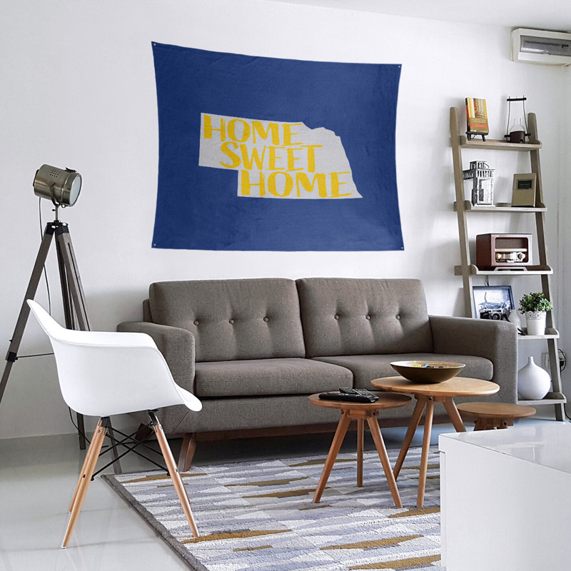 Tapisserie Home Sweet Nebraska, H 27,5 po x l 37,5 po, Bleu / jaune