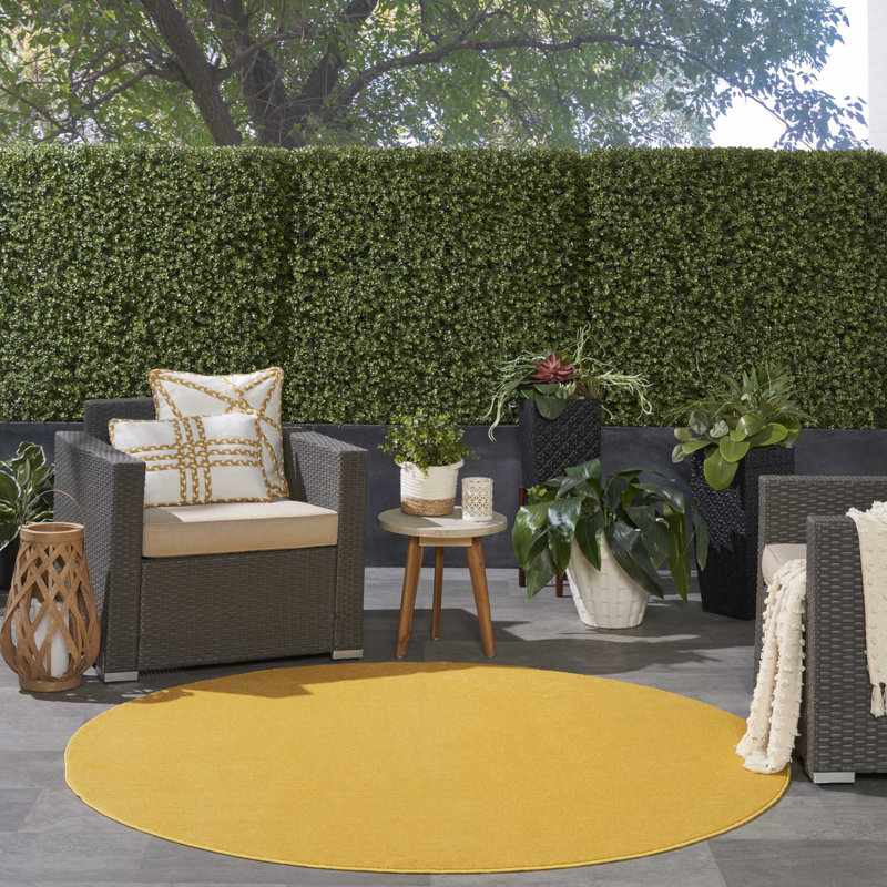 Mullican Sandy Solid Yellow Easy Care Indoor/Outdoor Area Rug, Round 6'