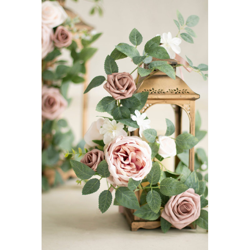 Guirlandes de fleurs Ling's Moment de 55 cm (1,8 pi) en rose poudré et crème, Rose cendré et crème