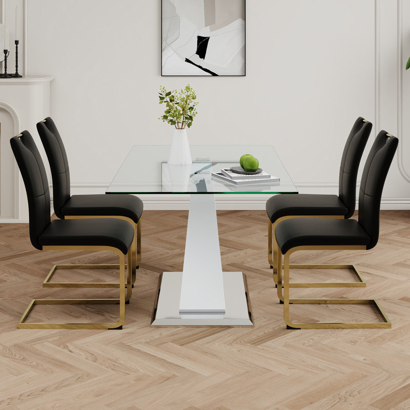 Table en verre de style moderne