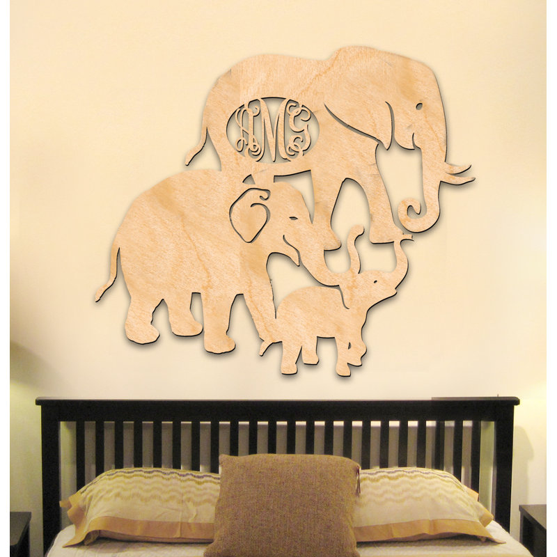 Décoration murale personnalisée en bois 3 lettres éléphant family, H 24 po x l 18 po, Oui
