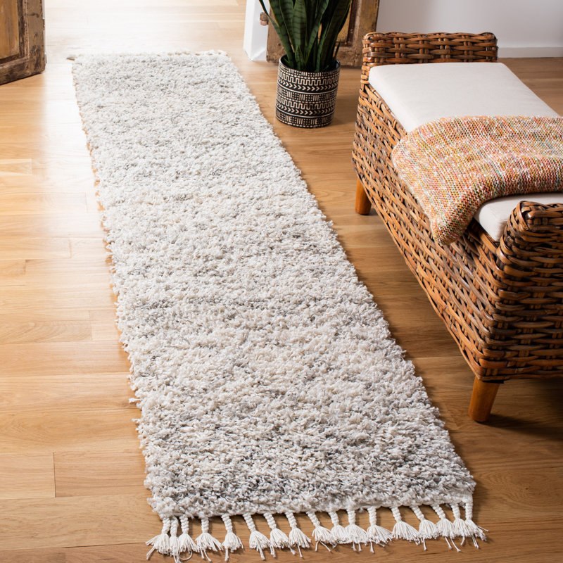 Mckamey Pro Lux Shag 400 Performance Geometric Rug, Runner 2'6" x 10'