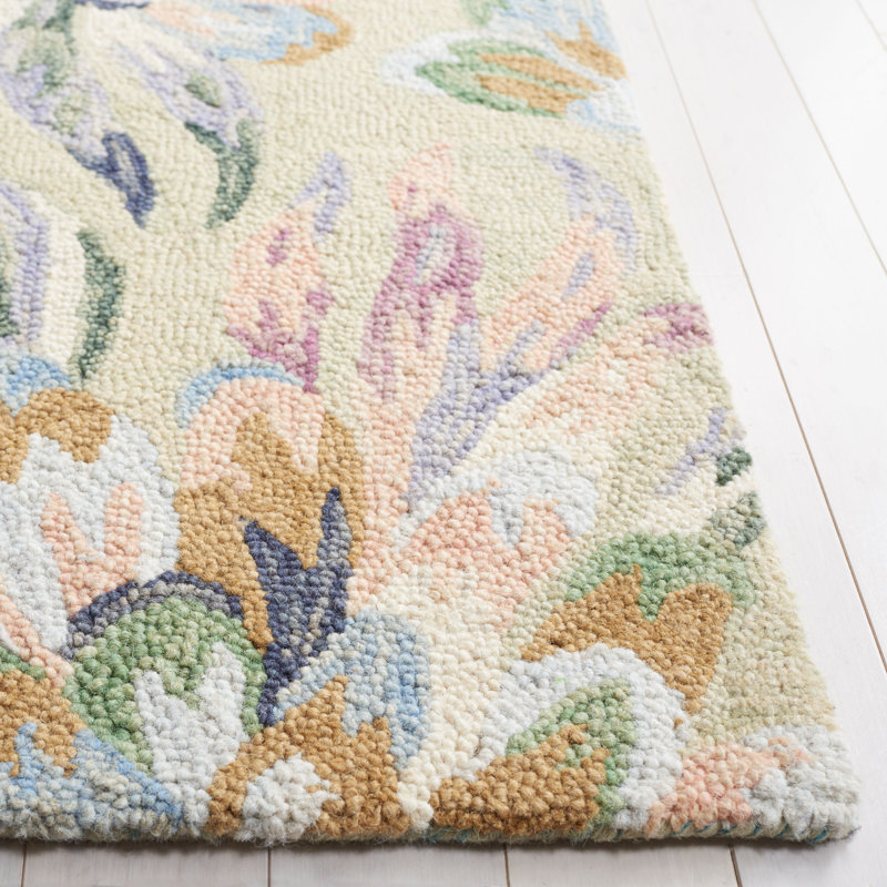Lyia Hand Tufted Wool/Cotton Floral Rug in Blue/Green/Beige, Rectangle 5' x 8'